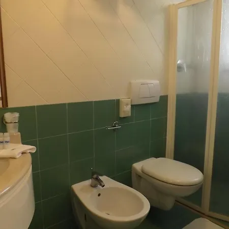 Hotel Thea Hotel 3*