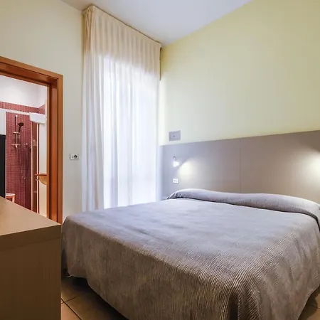 Thea מלון בלריה-איגאה מרינה