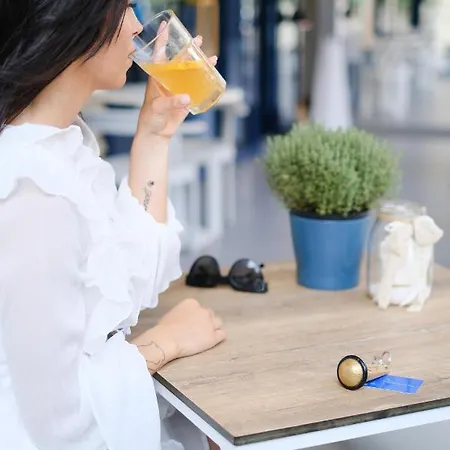 Thea Bellaria-Igea Marina