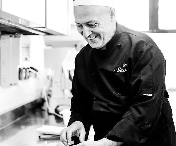 Thea בלריה-איגאה מרינה